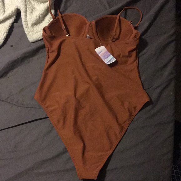 One piece swimsuit; too big for my size - Picture 3 of 3